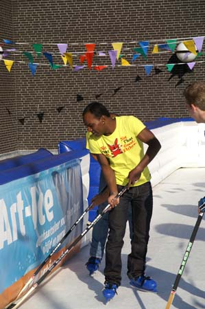 062 besloten V&D schaatsavond