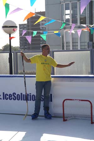 064 besloten V&D schaatsavond