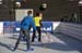 055 besloten V&D schaatsavond